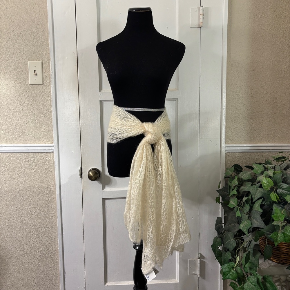 Baby Mo Kid Mohair/Silk Shawl - Picture 15 of 15